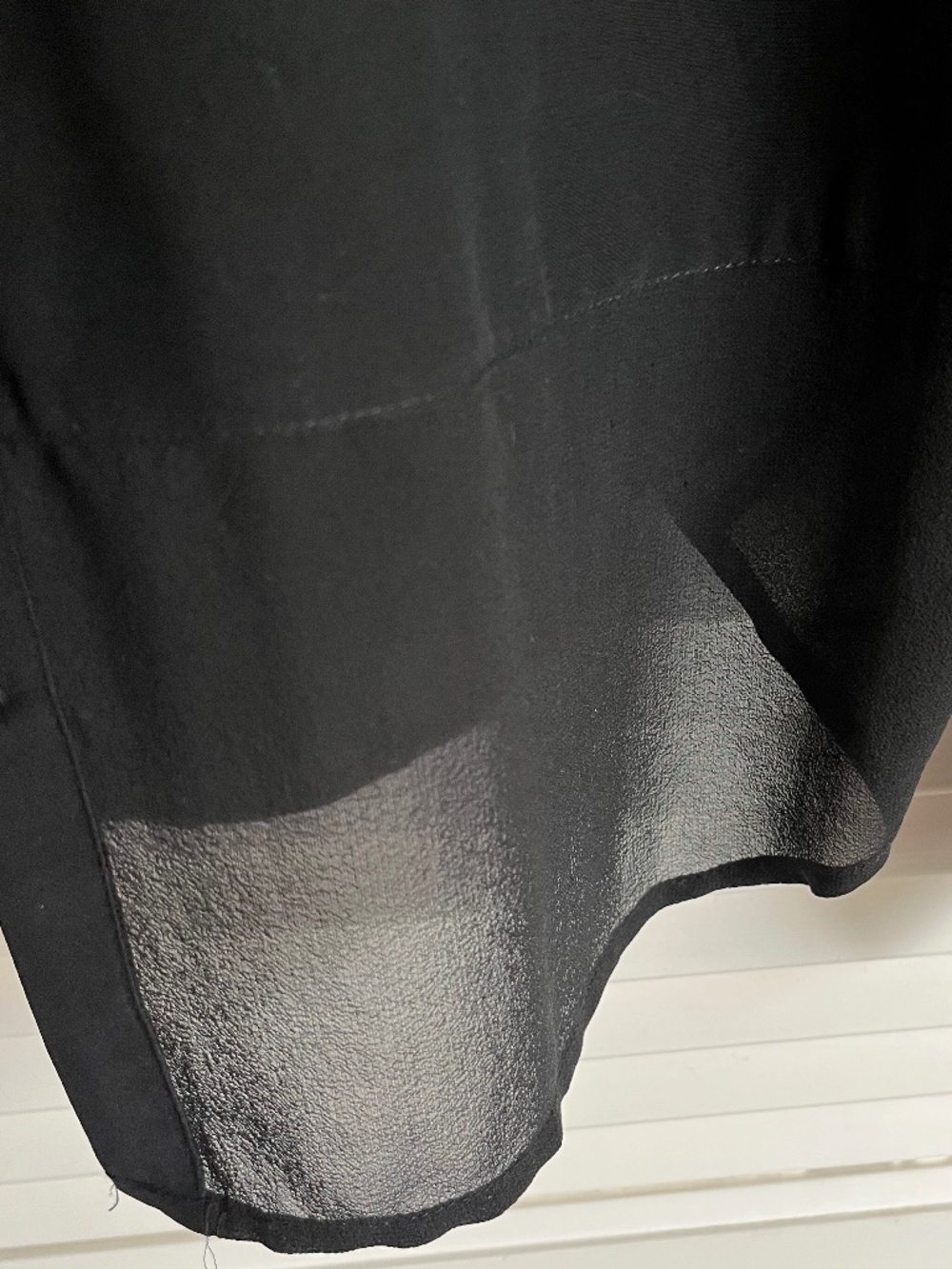 Joie Black Silk Flowy Blouse Size Medium - Picture 3 of 8